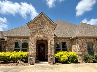 4 Raven Cir, Heath, TX 75032
