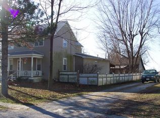 111 S Main St, Hoyleton, IL 62803