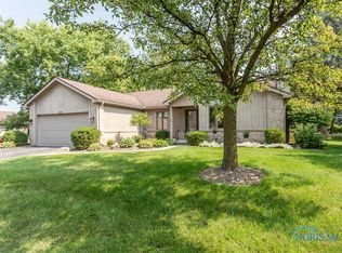 5520 Greenridge Dr, Toledo, OH 43615
