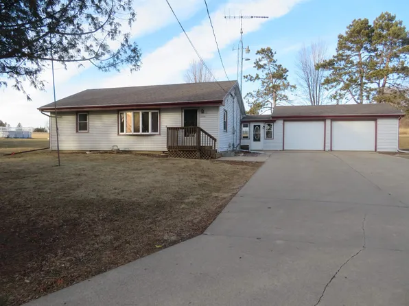 1818 E 18th Ave, Freeport, IL 61032