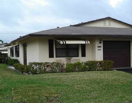 1st image of 1635 Palmland Dr
