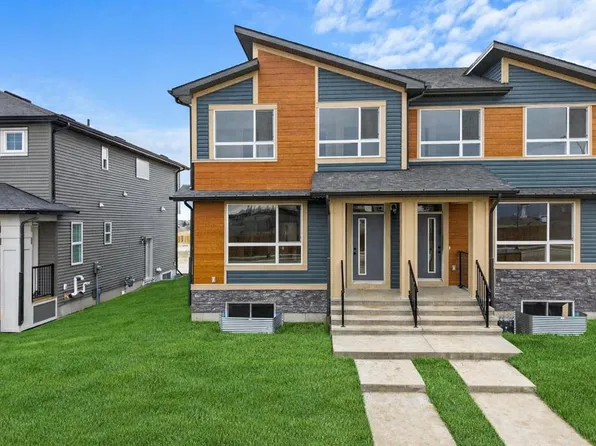 117 SE Bridgeport Gate, Chestermere, AB T1X 3E5