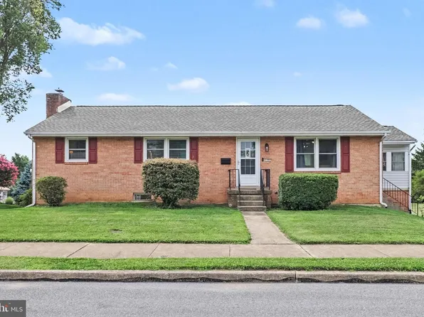 1092 Cocklin St, Mechanicsburg, PA 17055