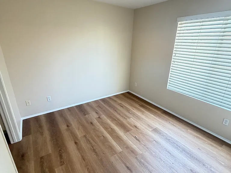 8351 Gold Coast Dr #3 — Photo 16
