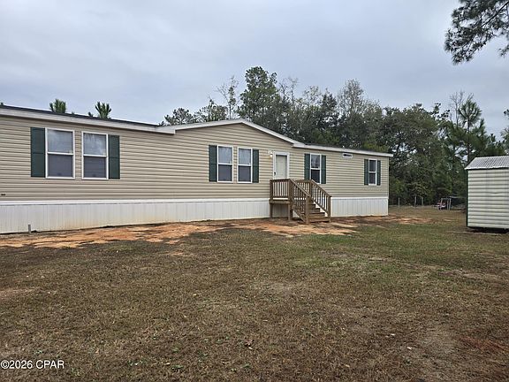 3rd image of 10441 NW Azalea St