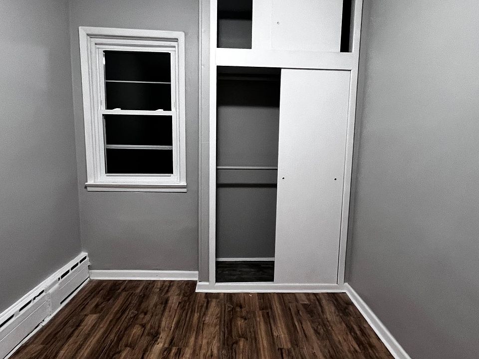 2nd image of 559 Avenue A APT 1