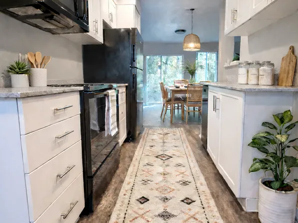 Meridian Green Townhomes