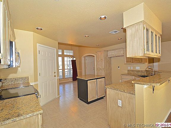 4th image of 4740 S 198th East Ave
