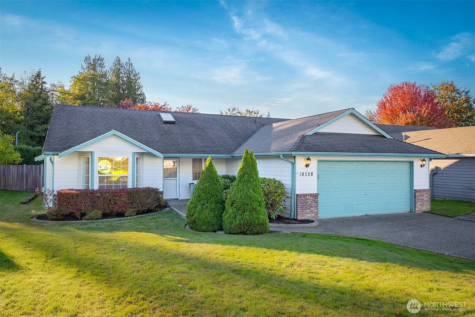 18528 Balmoral Drive photo 1