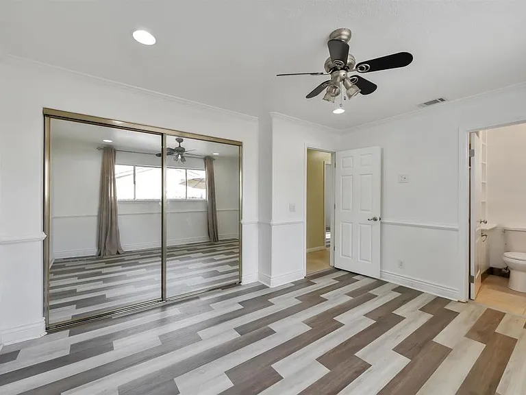 758 Candlestick Way — Photo 16