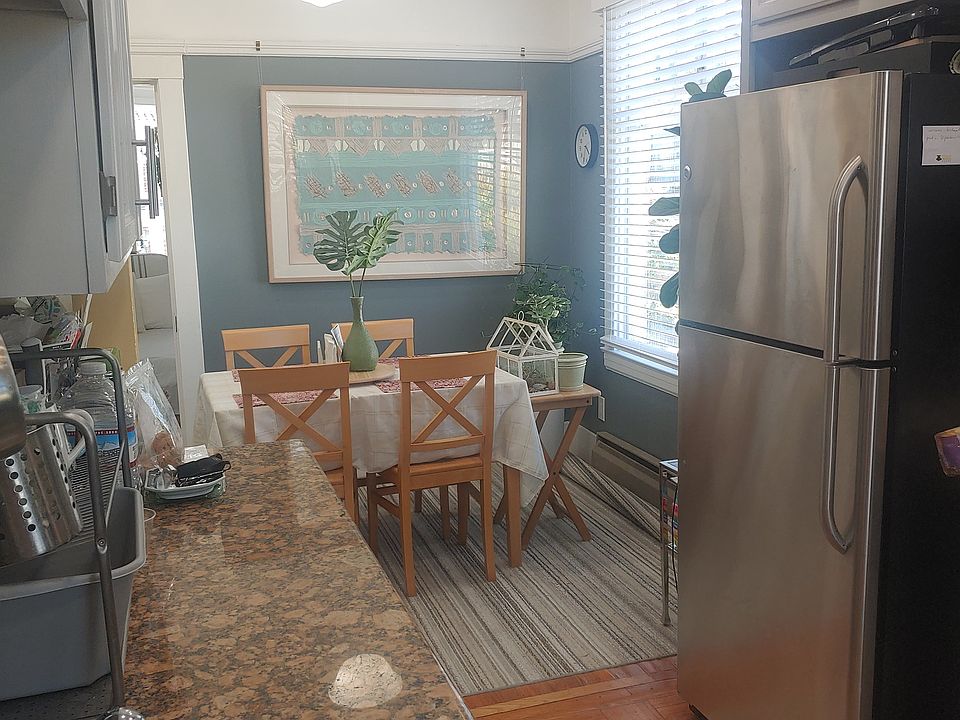 Kitchen/dining area