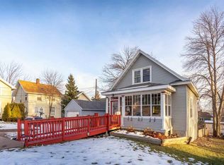 924 E 9th St, Duluth, MN 55805