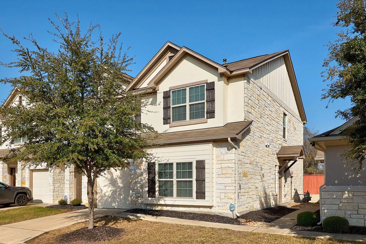 Building Photo - 1612 Catalan Rd #201