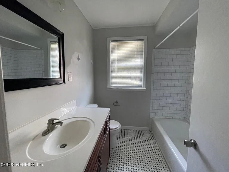 1274 Belmont Ter #2 — Photo 10