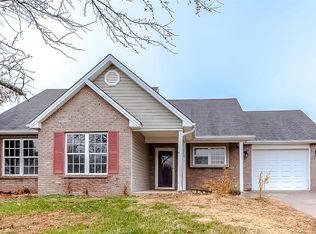 112 Purebred Ct, Frankfort, KY 40601