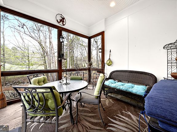 5th image of 4701 Turnberry Ln Unit 9B