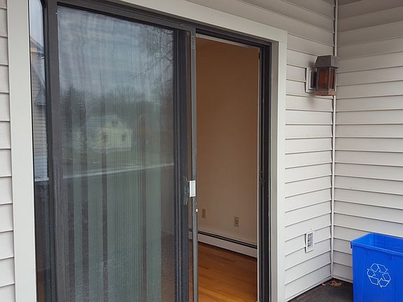 4th image of 252 Harlem Ave Unit A7