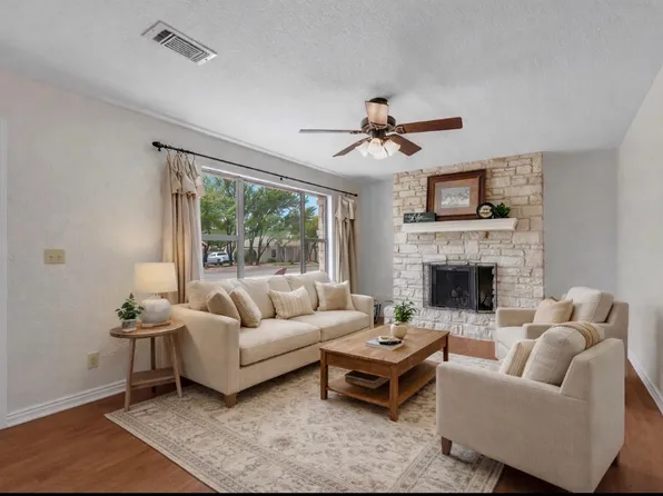 7902 Bar K Ranch Rd, Lago Vista, TX 78645