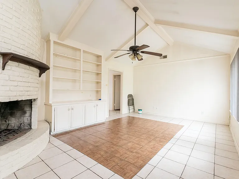 8819 Hazen St — Photo 14