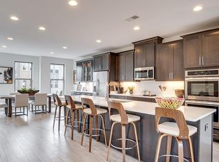 2471 Liberty Loop, Herndon, VA 20171