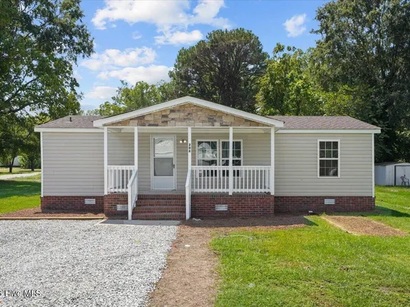 208 E Boundary Street, La Grange, NC 28551