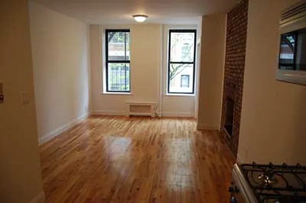 Rented by Buchbinder & Warren | media 13