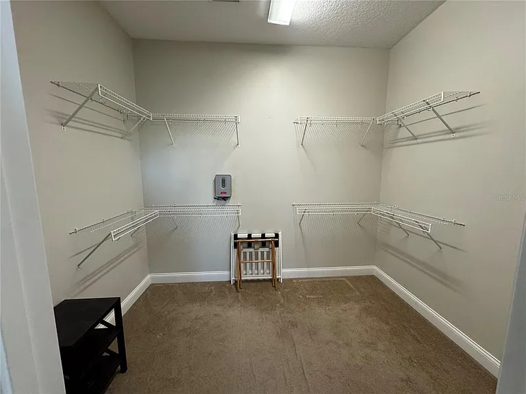 323 Ocean Crest Dr — Photo 9