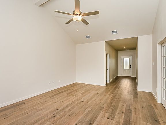 5th image of 1513 Harvester Dr