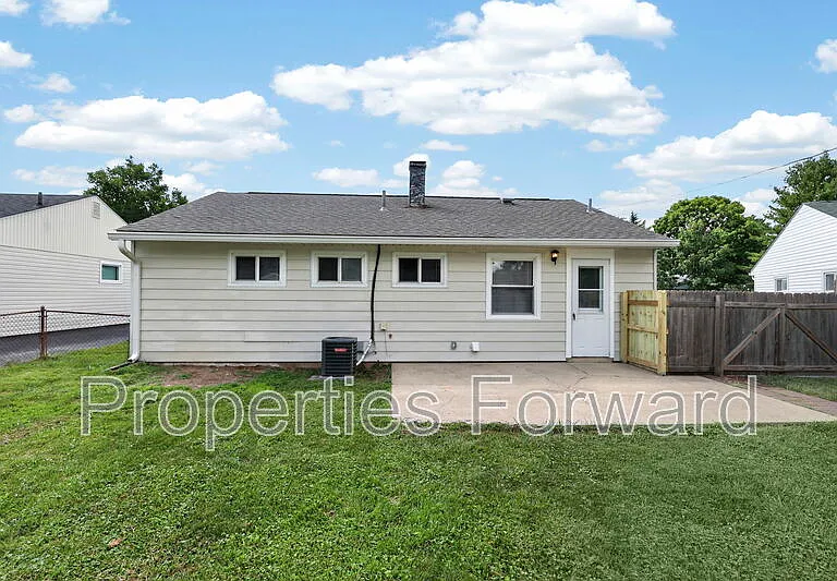 4330 Joseph St — Photo 32