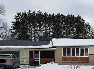 21335 205th Ave, Big Rapids, MI 49307