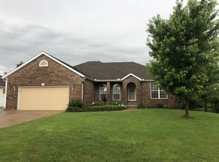 138 Briarbrook Dr, Carl Junction, MO 64834