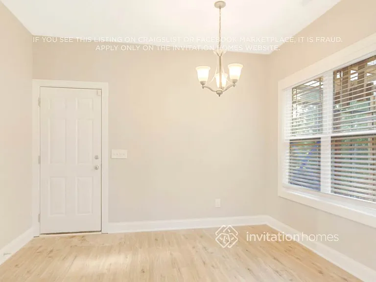 77 Carson Dr — Photo 7