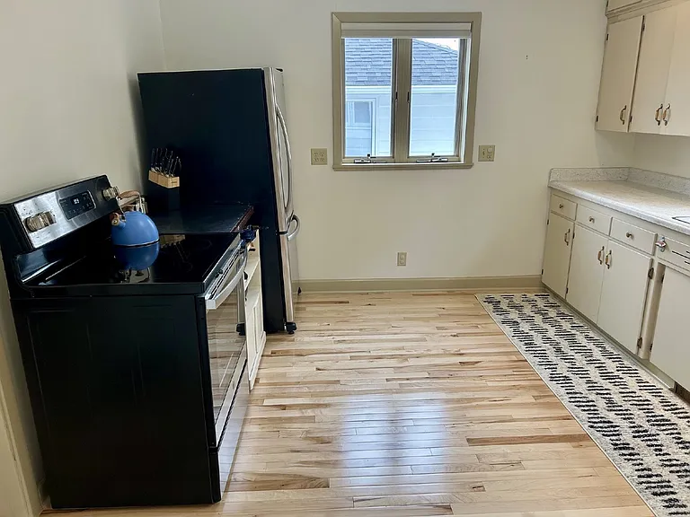 1215 E Skyline Pkwy — Photo 11