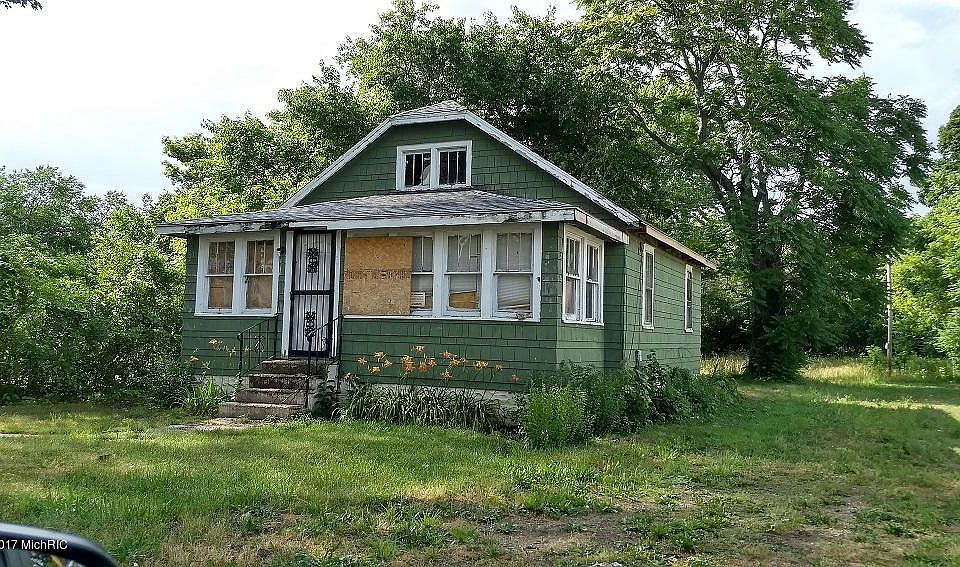 1st image of 1177 Highland Ave