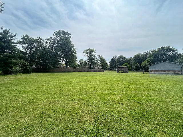 E County Road 200 N, Avon — Photo 3