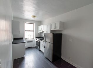 2510 30th Rd APT 3A, Astoria, NY 11102