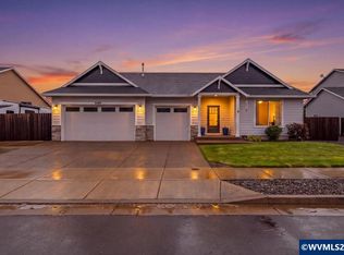 2397 NE Summit Dr, Albany, OR 97321