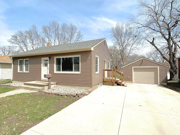 206 State St, Emmetsburg, IA 50536