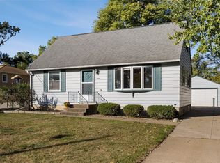 2926 Schaeffer Dr SW, Cedar Rapids, IA 52404