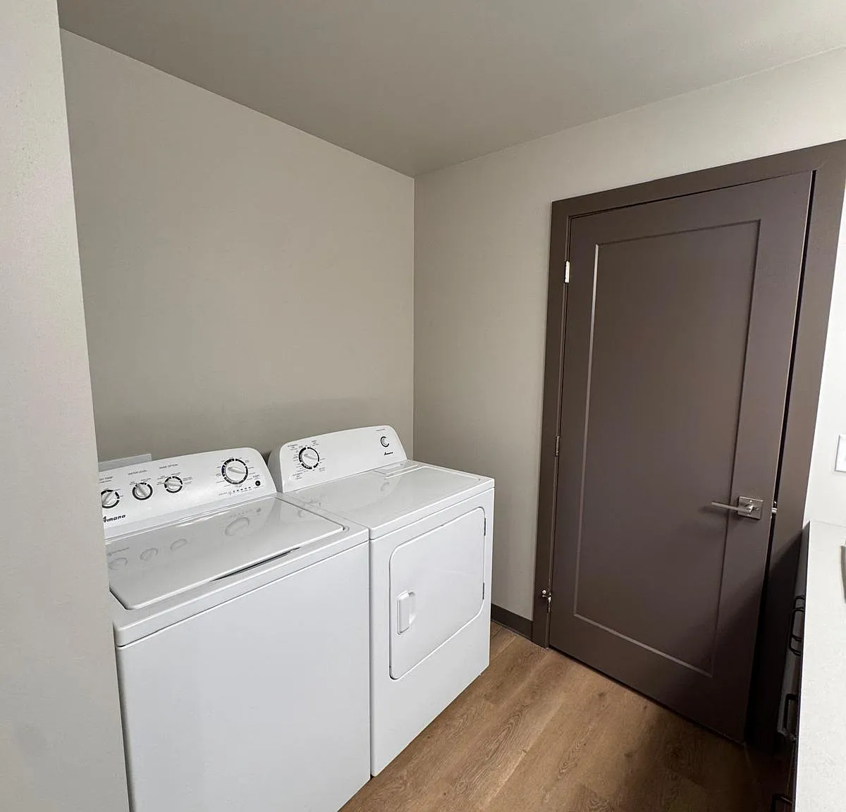 2 bed, $1,150 — Photo 3