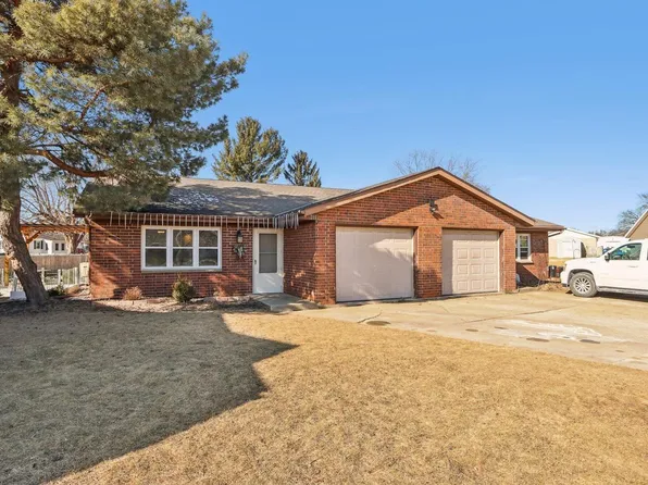 209 Misty Meadows BOULEVARD #211, Hartford, WI 53027