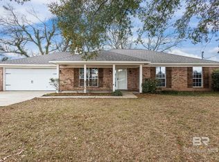 7327 Oak Dr, Foley, AL 36535