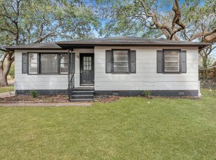 1652 Larry St, Charleston, SC 29406