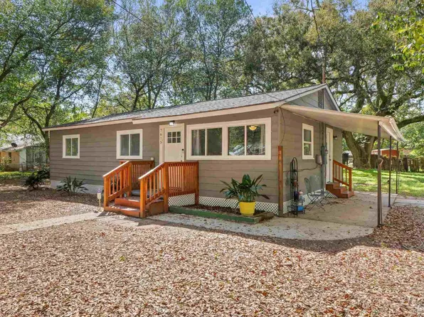 7615 Shamrock Dr, Pensacola, FL 32534