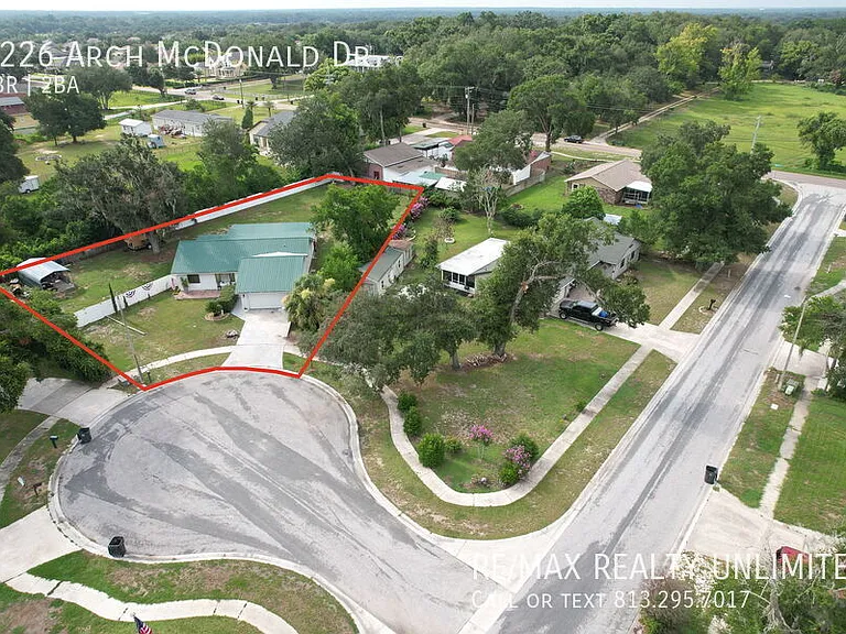2226 Arch McDonald Dr — Photo 37