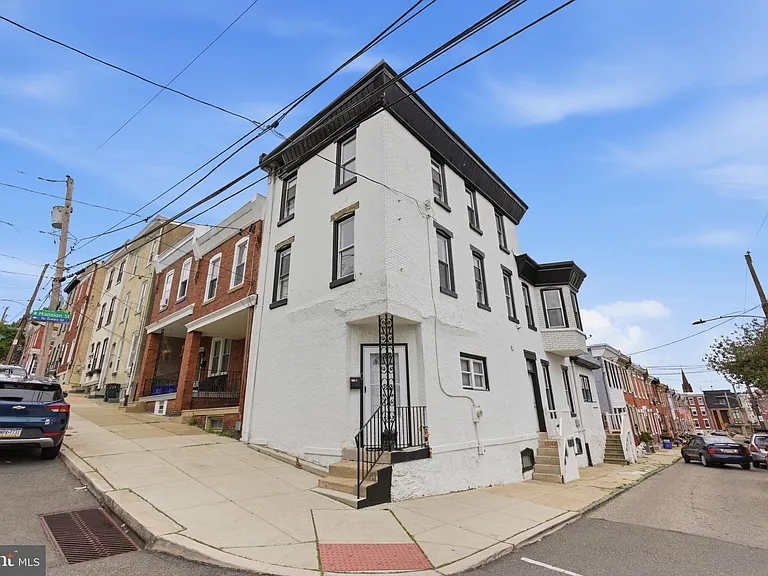 213 Hermitage St — Photo 28
