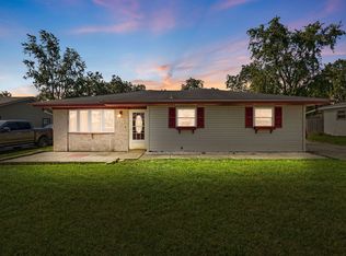 437 W Elms Court Ln, Crete, IL 60417