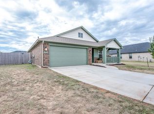 244 Jennifer Dr, Blanchard, OK 73010