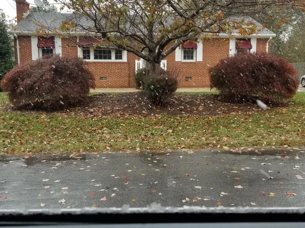 7968 Kenmore Dr, Mechanicsville, VA 23111