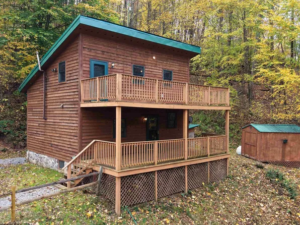 981 Eagles Nest Rd, Elkins, WV 26241